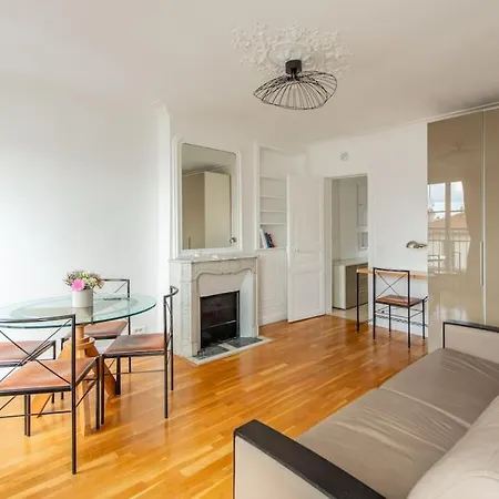 One Bedroom Flat Close To Marais & Bastille Appartamento Parigi